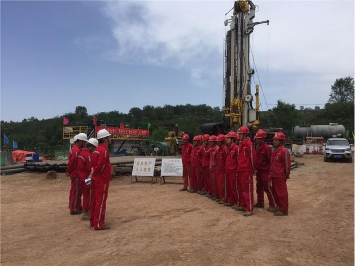 Czuła szczelinowania hydraulicznego